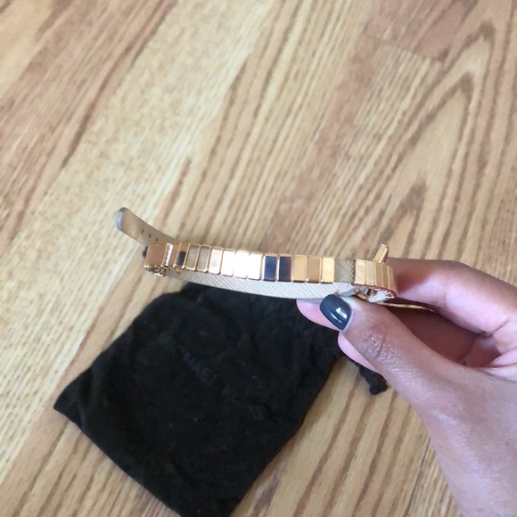 Michael Kors Heritage Wrap Bracelet - Picture 3 of 6